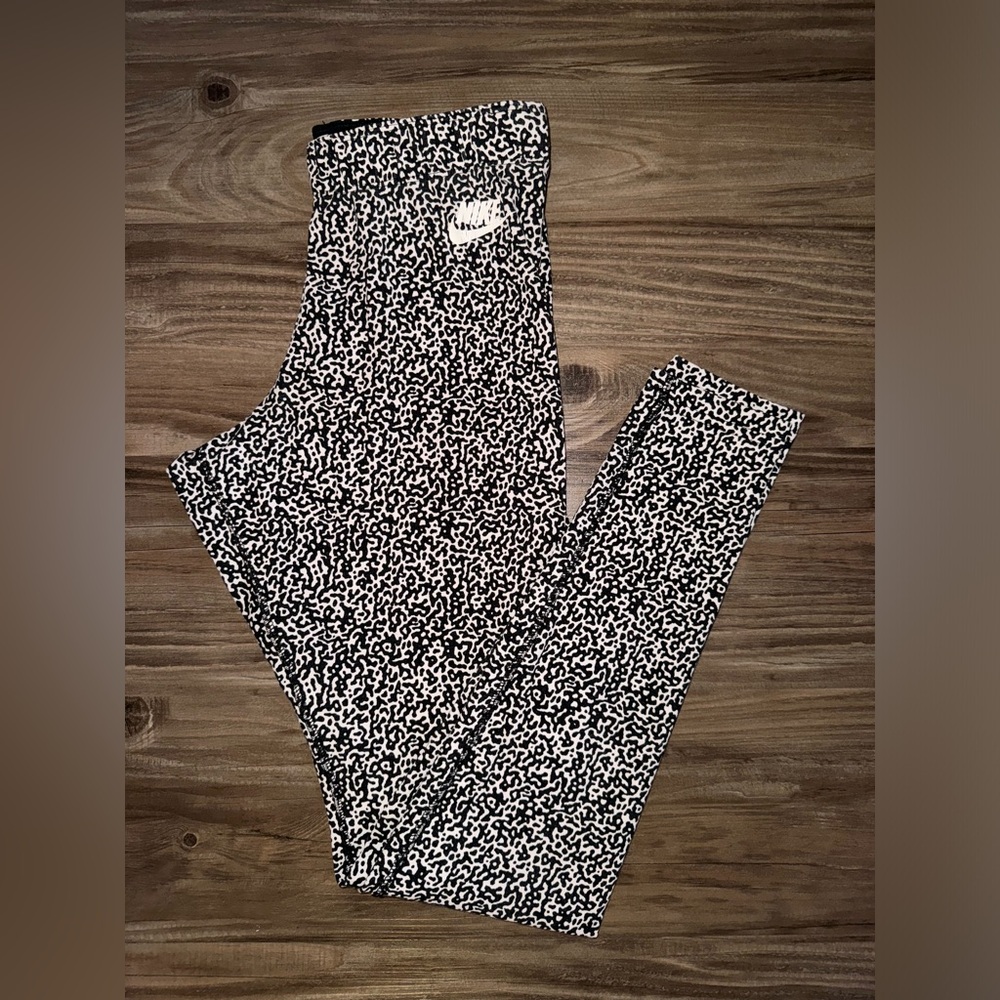 Nike Black and White Leggings